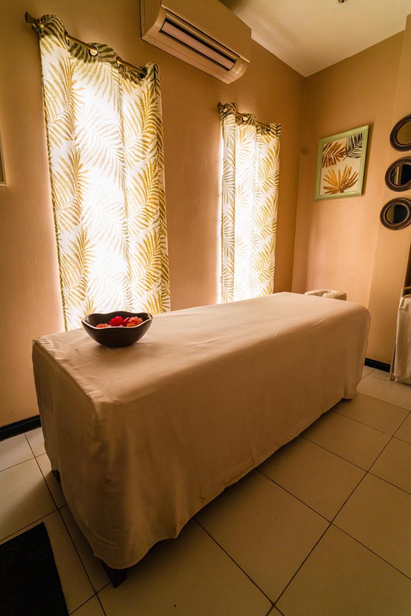 Unwnd Boutique Hotel Makati Makati City Buitenkant foto